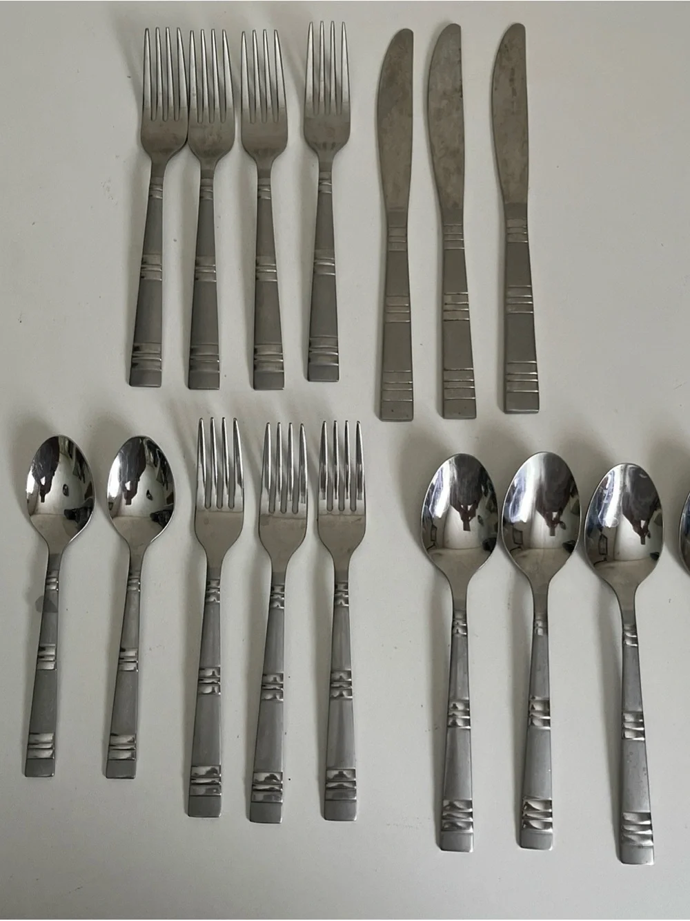 Mainstays Flatware Ashton Square Silverware Mixed Lot 16 Piece Kitchen Utensils